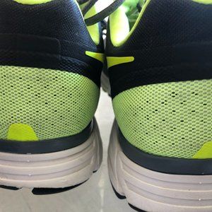 NIKE MEN'S RUNNING SHOES
